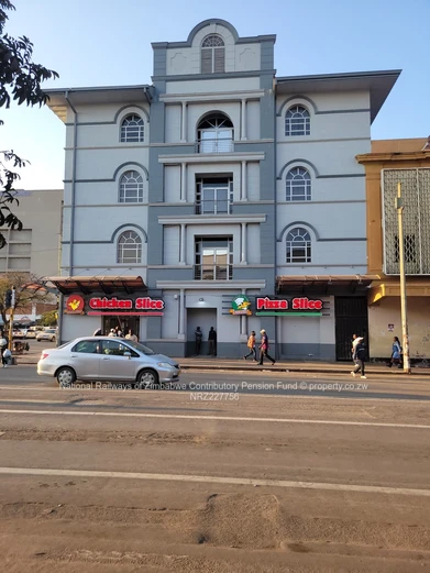 PRINCE’S FLATS (BUSINESS SUITES) Immaculate Office Space in Bulawayo CBD